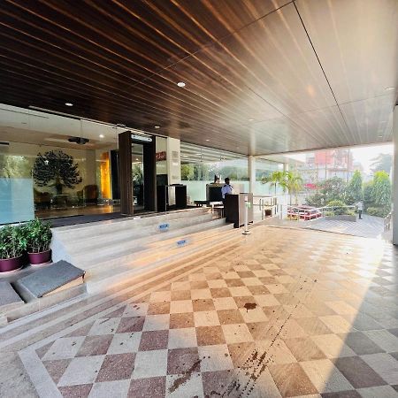 Fortune Inn Promenade, Vadodara - Member Itc Hotels' Group Exterior photo