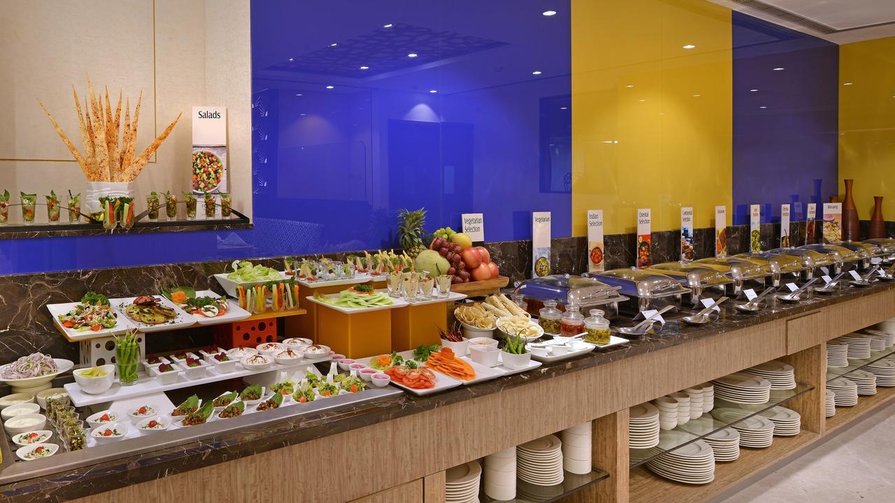 Fortune Inn Promenade, Vadodara - Member Itc Hotels' Group Exterior photo